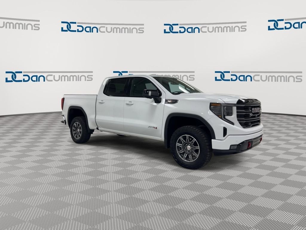gmc sierra 1500 2025 1GTUUEELXSZ313738 image